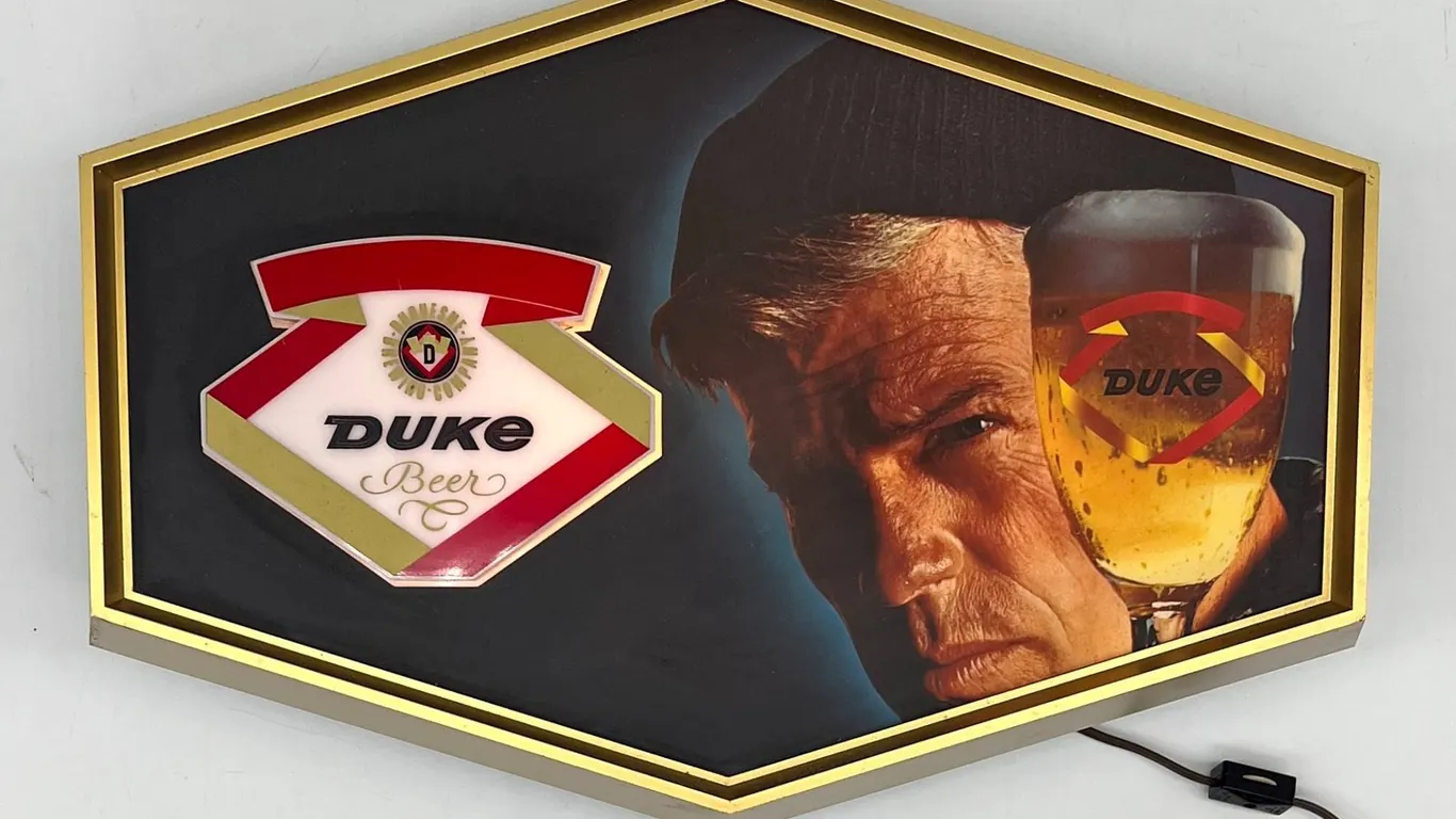 Vintage Duke Beer Bar Lighted Sign Display
