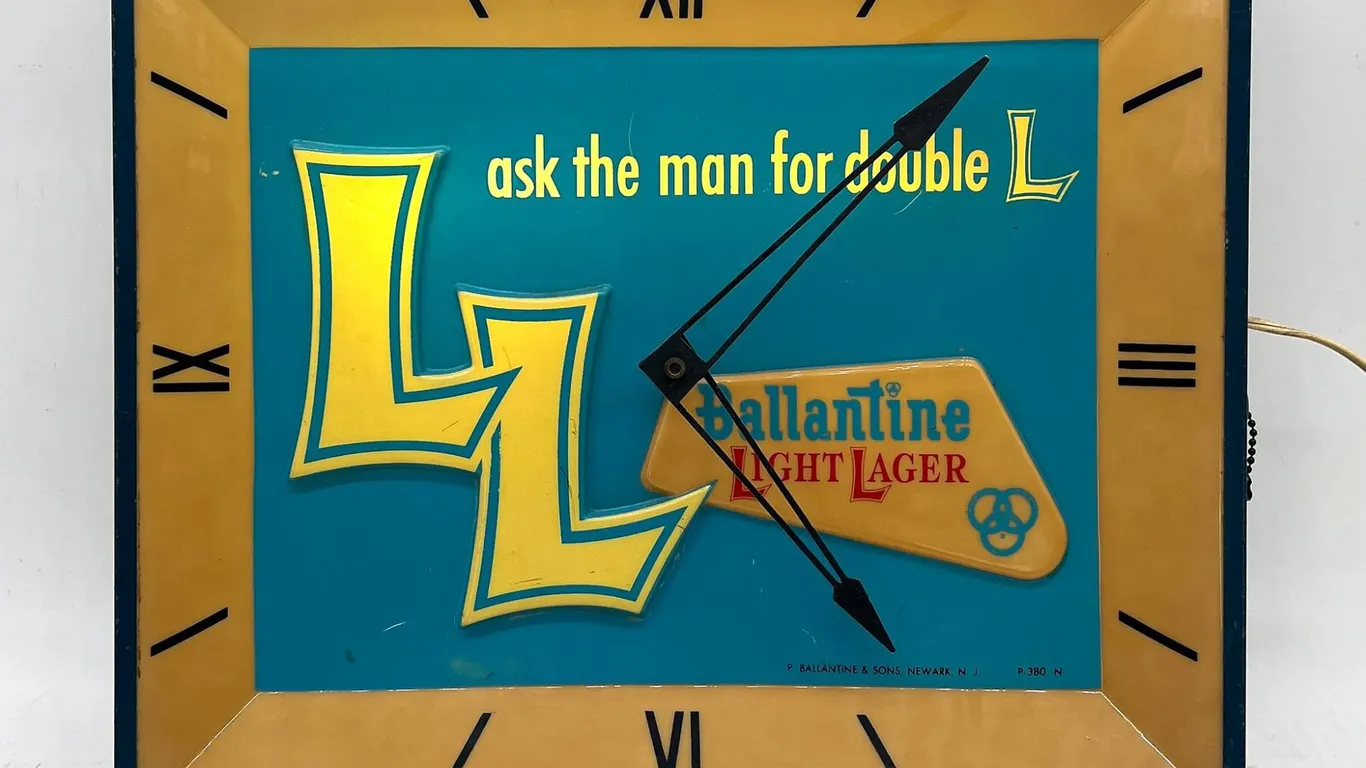 Ballantine Light Lager Beer Light Clock