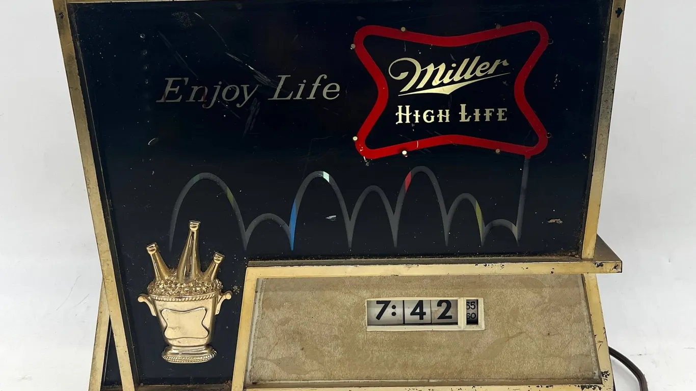 Miller High Life Beer Motion Light Clock