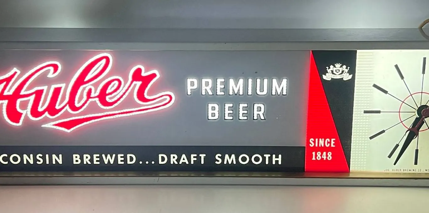 RARE Huber Premium Beer Lighted Clock Sign
