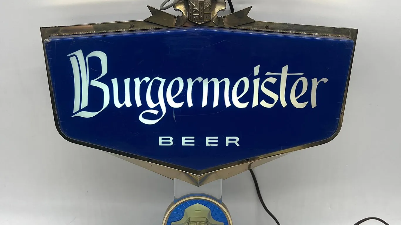 Vintage Burgermeister Beer Lighted Sign