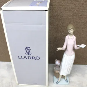 Lladro Porcelain 'Today's Lesson' Figurine w/Box