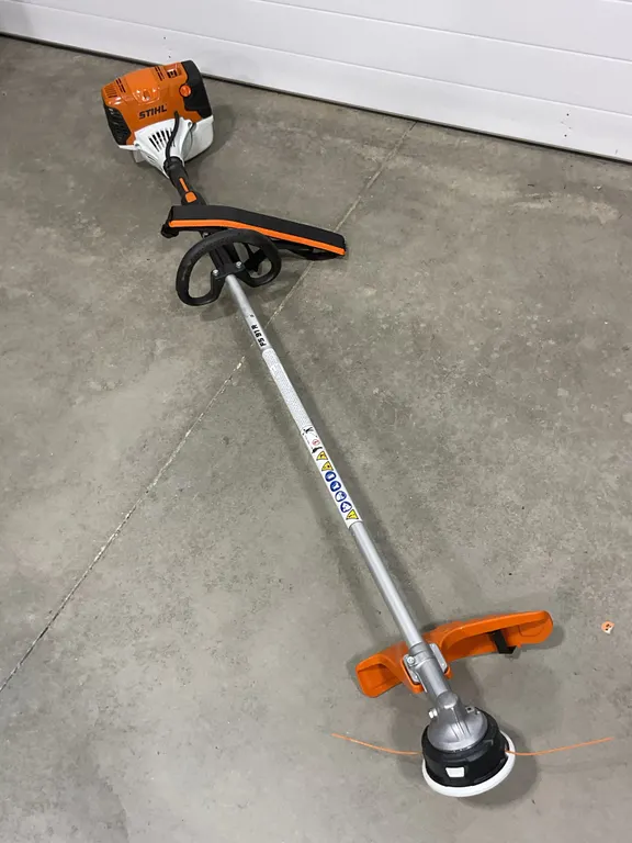 Stihl FS 91 R Professional Gas String Trimmer / Weed Eater