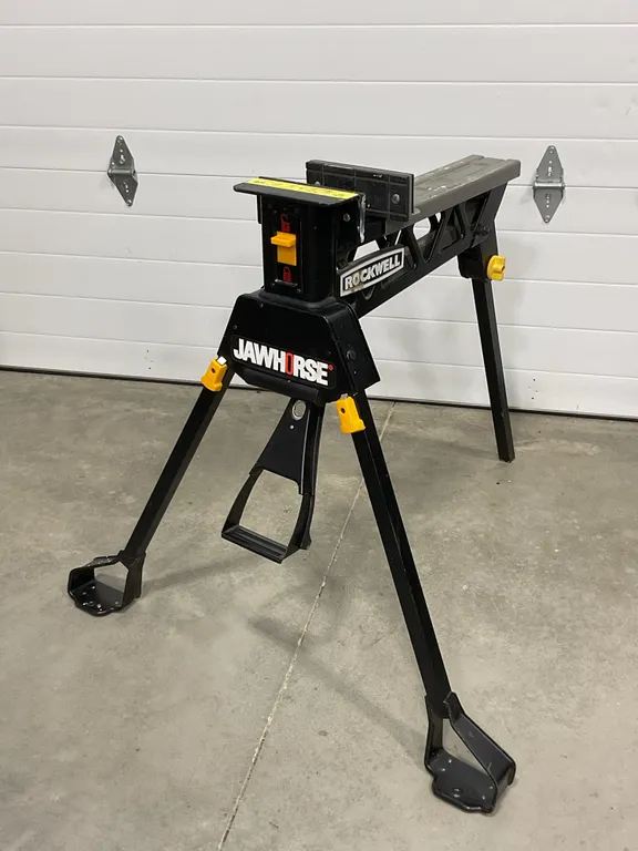 Rockwell JawHorse Portable Clamping Workstation
