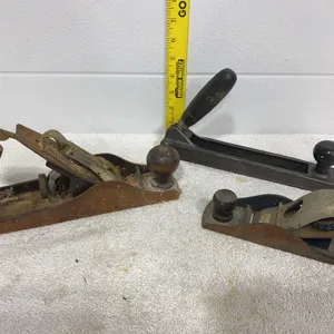 Vintage Woodworking Hand Planes & Drawknife Carpentry Lot