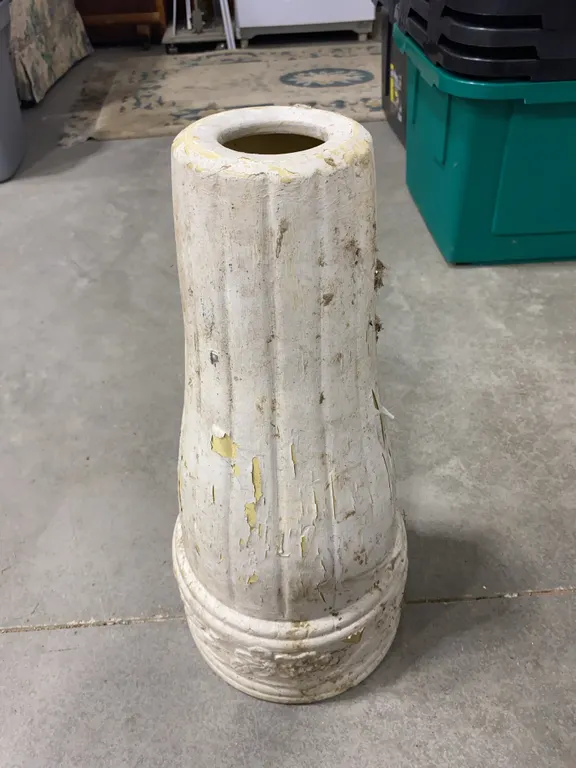 Distressed Ceramic / Plaster Column Pedestal