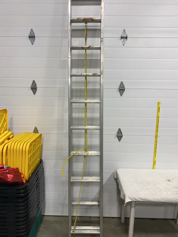 Cuprum 20 Ft. Aluminum Extension Ladder (Model 385-20)