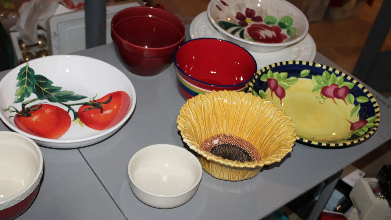 Decorative Serving Bowls
