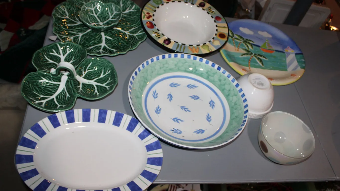 Serving Platters & Bowls