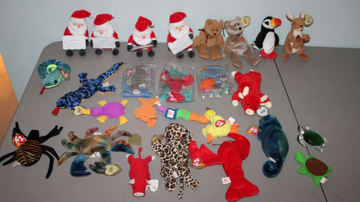 Ty Beanie Babies & Holiday Plush