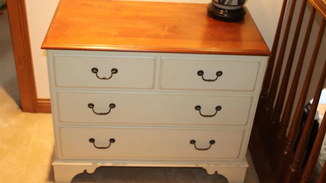 Ethan Allen Dresser