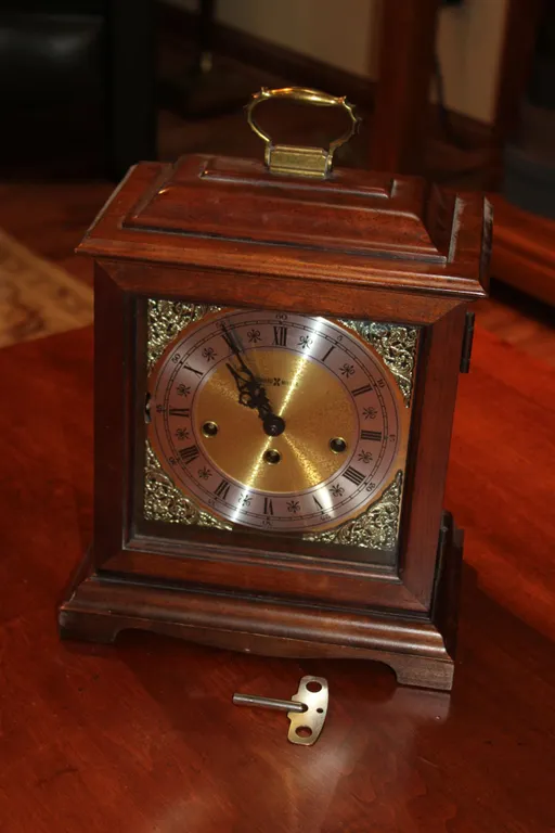 Howard Miller Mantel Clock