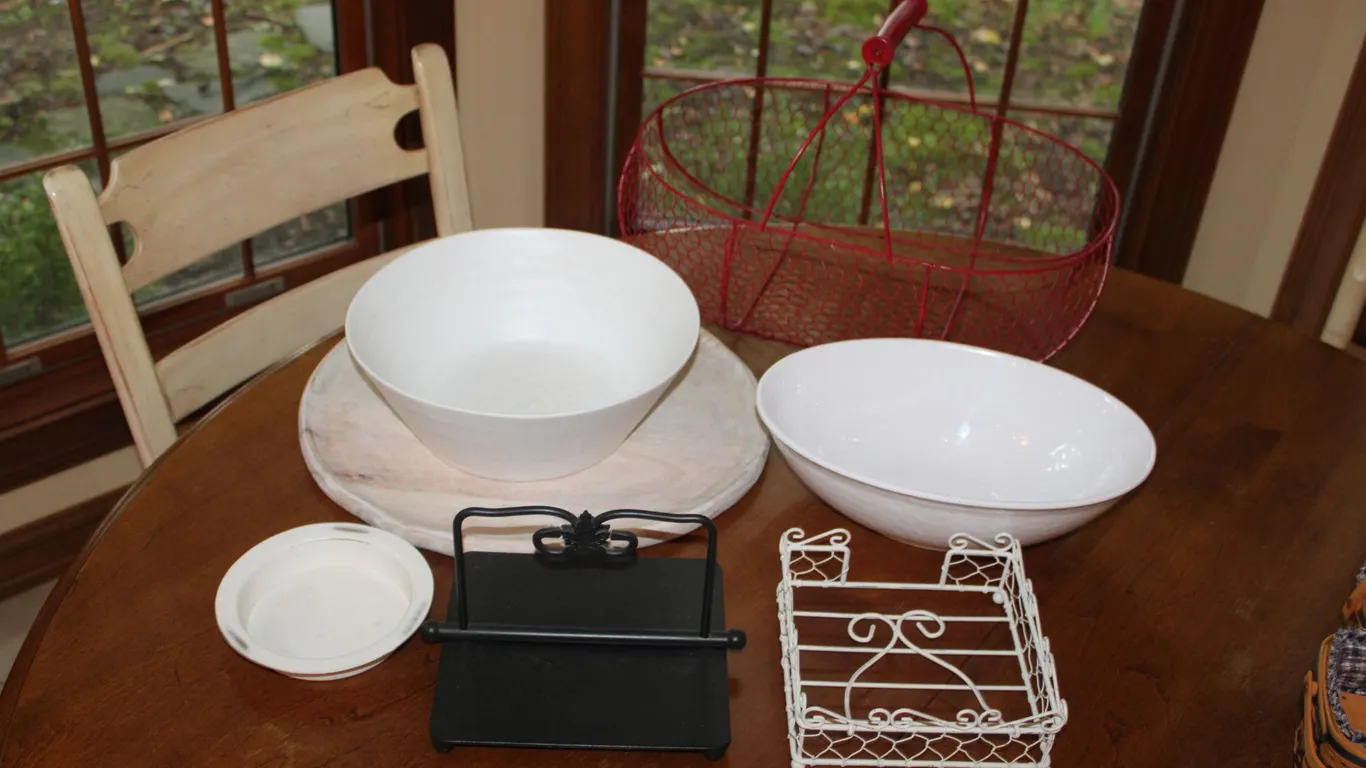 Servingware & Wire Baskets