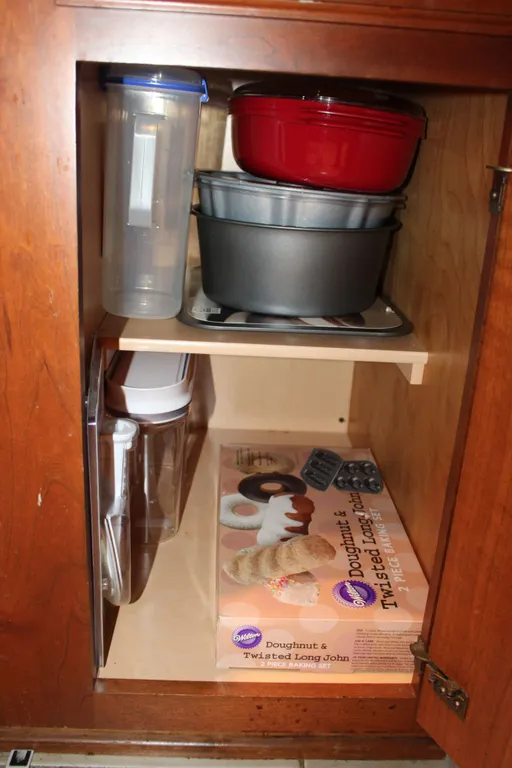 Bakeware & Storage Containers