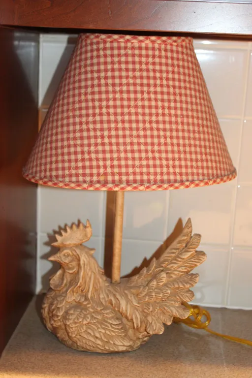 Farmhouse Rooster Lamp