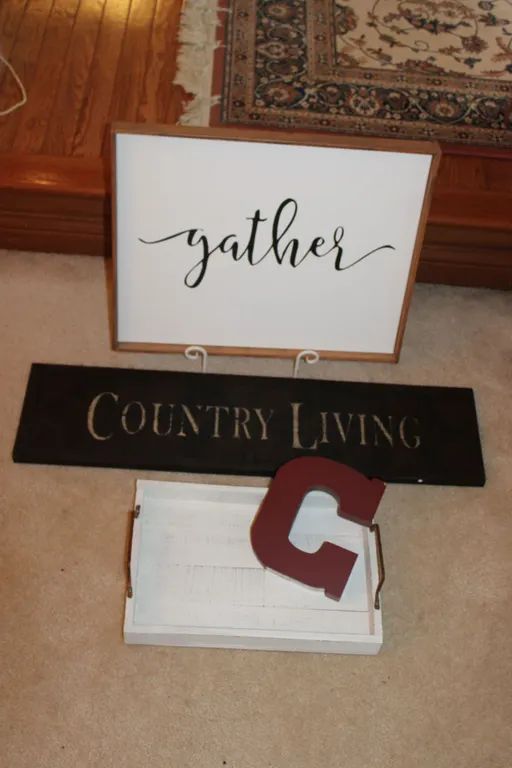 Decorative Signs & Tray