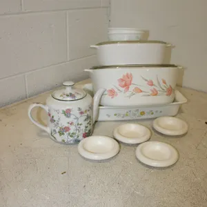 Floral Kitchenware