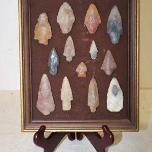 Arrowhead Display