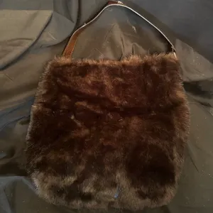 Vintage Faux Fur Handbag with Brown Handle and Interior Pockets