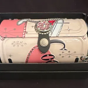 Road Flair “Lookin’ Fine” Retro 50s Diner Purse with Swarovski Crystals & Original Box