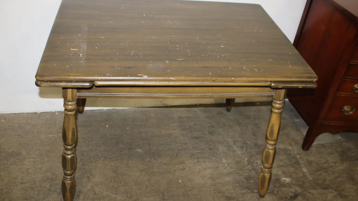 Drop Leaf Table
