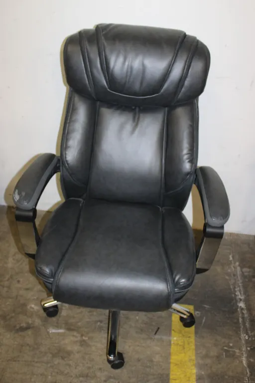 Executive Office Chair