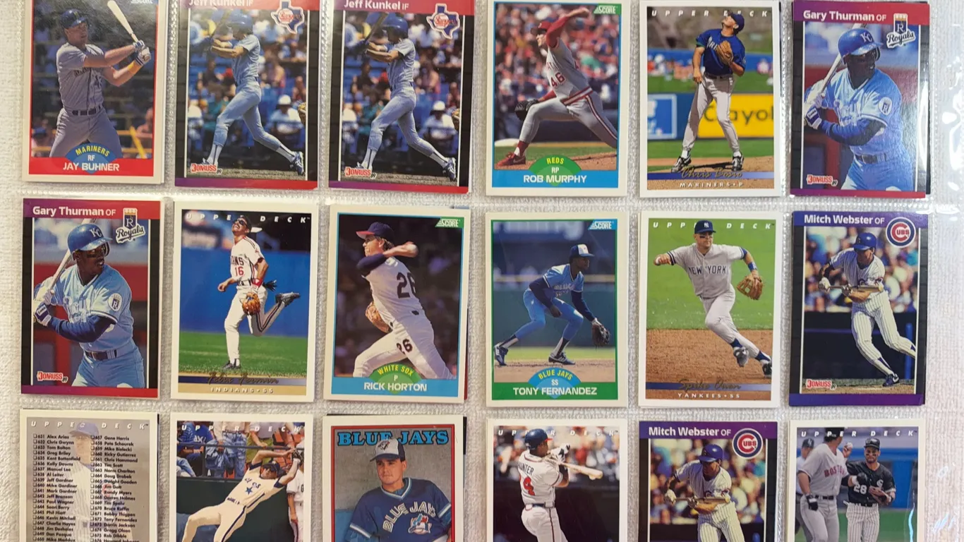 Baseball Cards-Double Sided Sleeve (2 sets) Mixed Lots