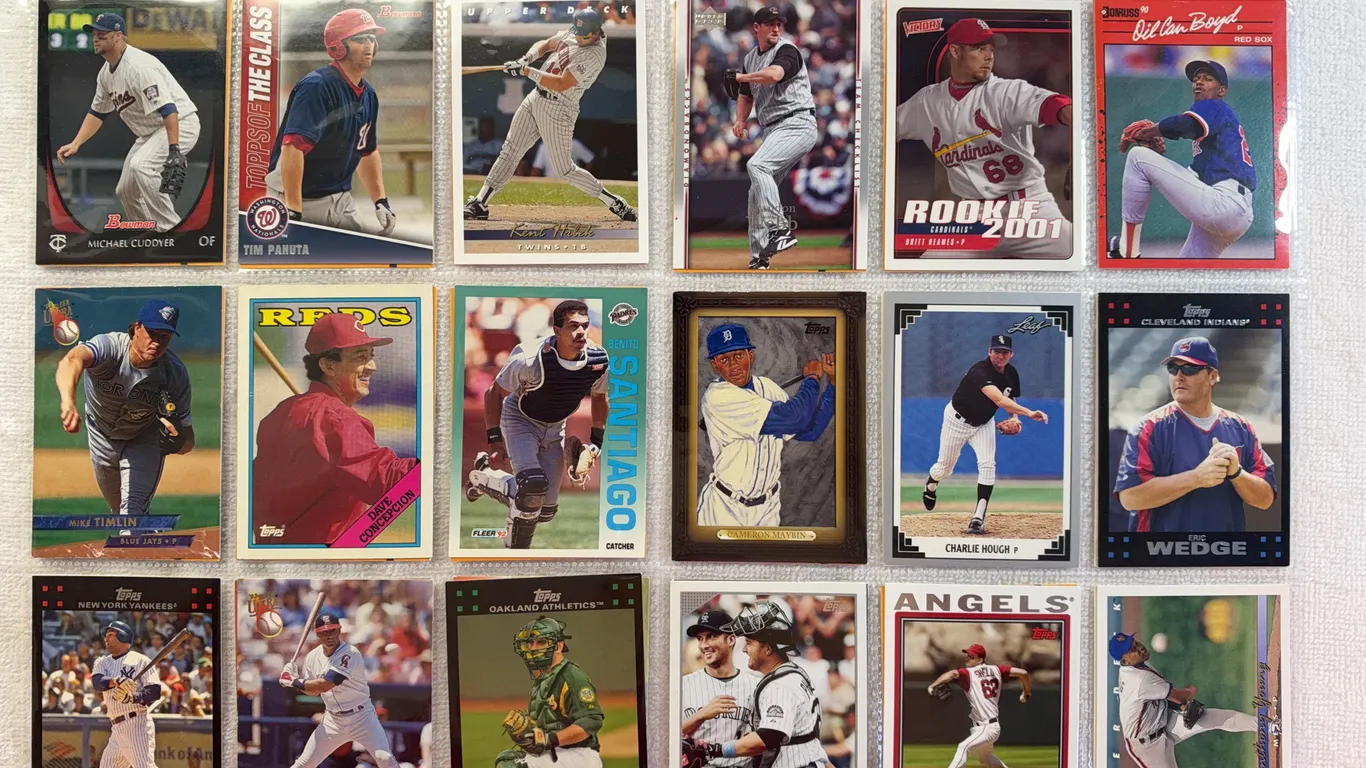 Baseball Cards-Double Sided Sleeve (2 sets) Mixed Lots