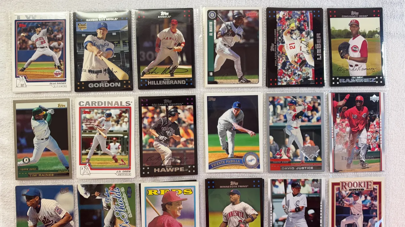 Baseball Cards-Double Sided Sleeve (2 sets) Mixed Lots