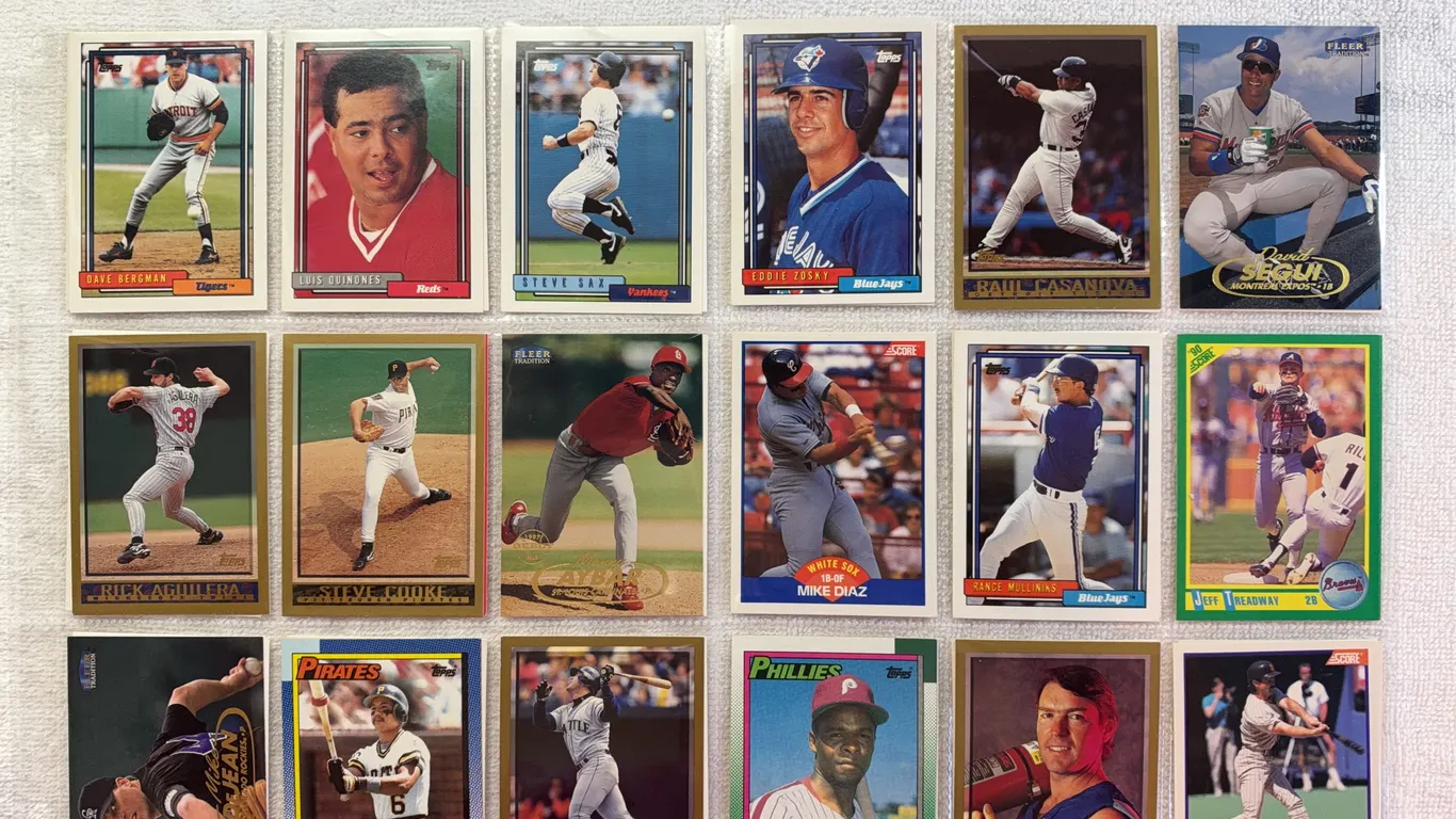 Baseball Cards-Double Sided Sleeve (2 sets) Mixed Lots