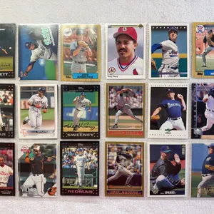 Baseball Cards-Double Sided Sleeve (2 sets) Mixed Lots
