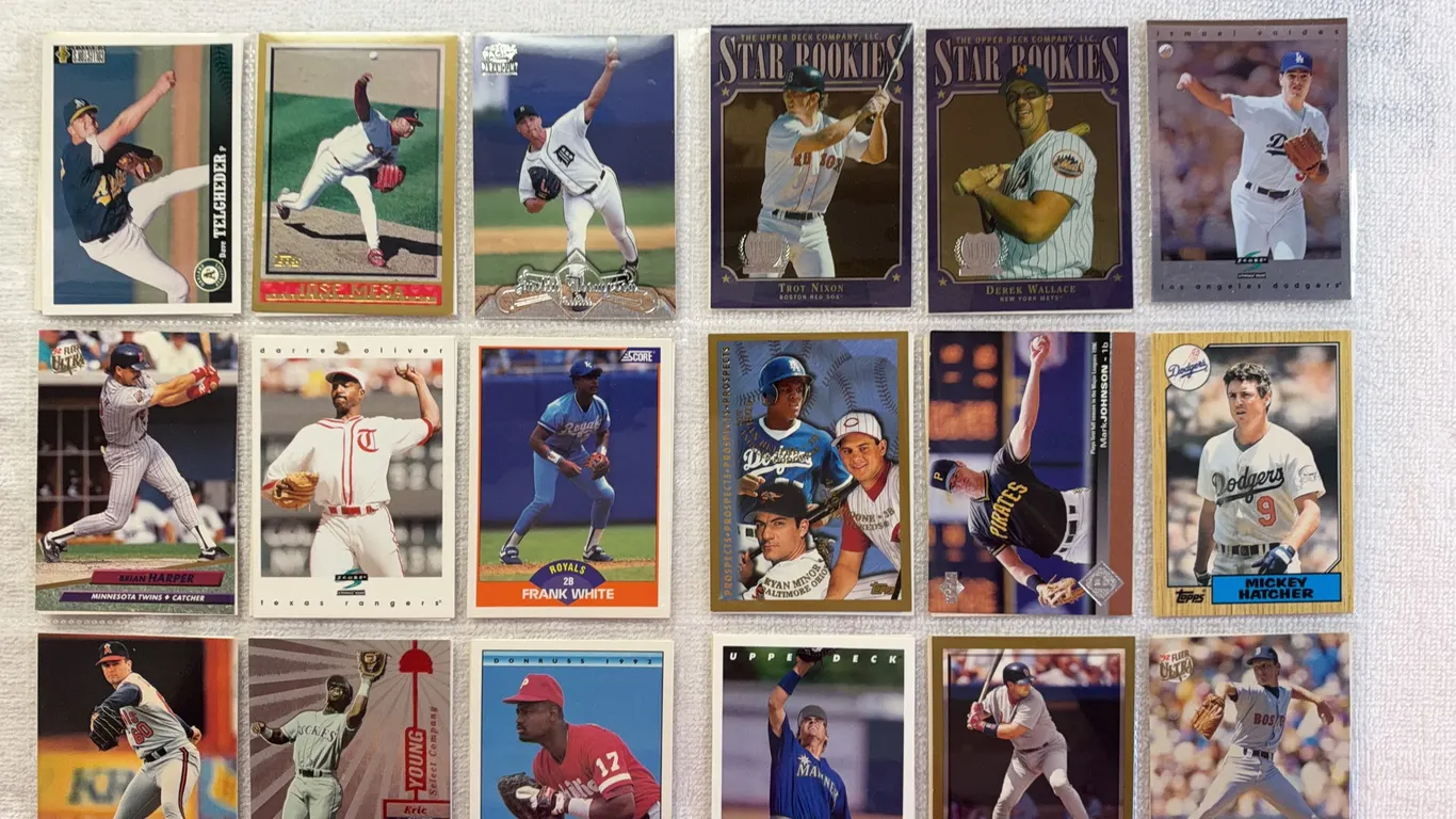 Baseball Cards-Double Sided Sleeve (2 sets) Mixed Lots