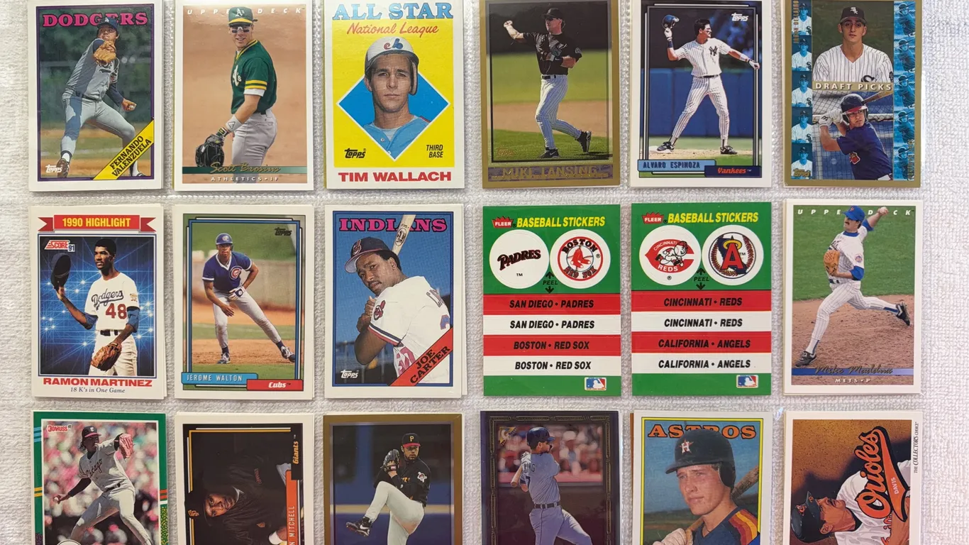 Baseball Cards-Double Sided Sleeve (2 sets) Mixed Lots
