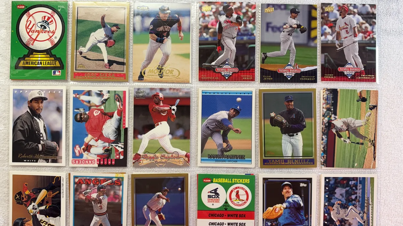 Baseball Cards-Double Sided Sleeve (2 sets) Mixed Lots
