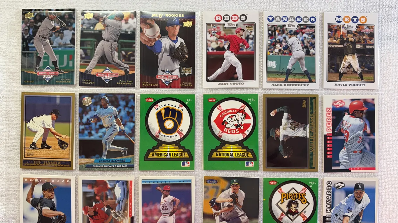 Baseball Cards-Double Sided Sleeve (2 sets) Mixed Lots