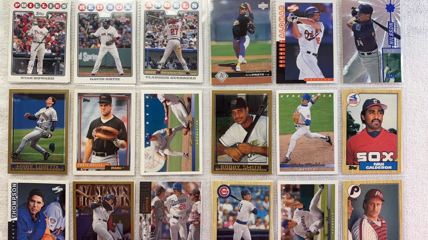 Baseball Cards-Double Sided Sleeve (2 sets) Mixed Lots