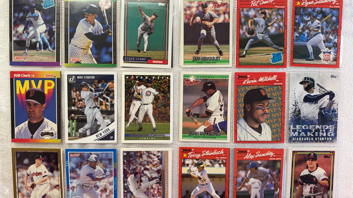 Baseball Cards-Double Sided Sleeve (2 sets) Mixed Lots