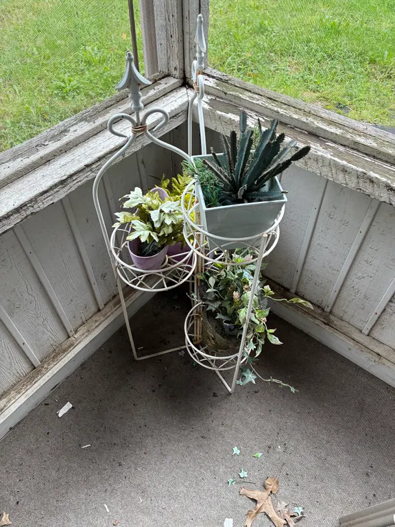 Plant Stand