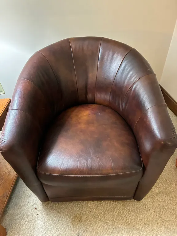Cushioned Chair