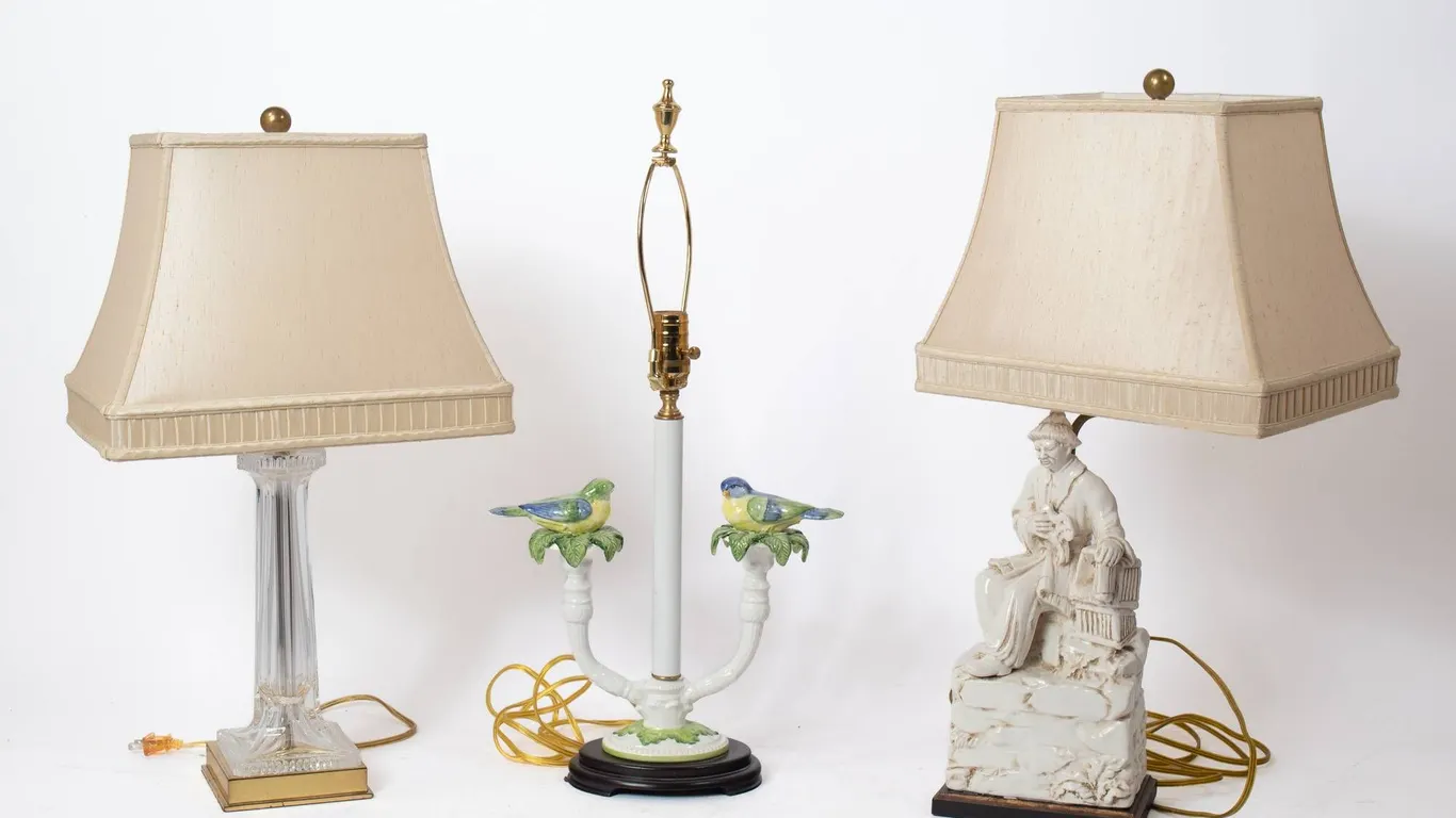 THREE LAMPS 26 IN. H. FROM THE BRADBURN GALLERY, WILDWOOD ROCKY MOUNTAIN, AND COMFORT VISUAL.