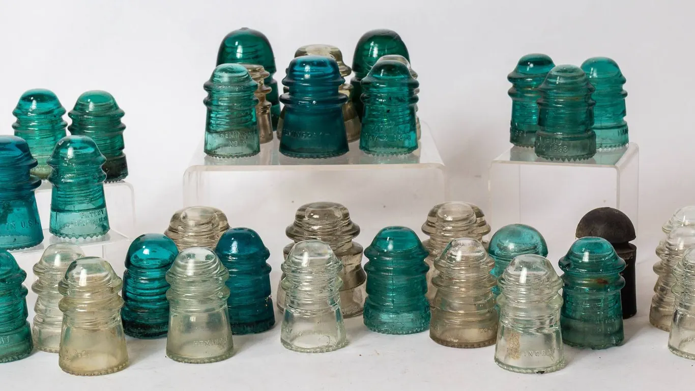 GLASS TELEGRAPH INSULATORS.