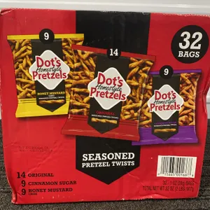 *NEW*  Dot's Homestyle Seasoned Pretzel Twists Variety Pack, 32 Ct - Best By: 10/3/2026
