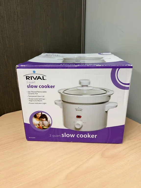 Rival 2 Quart Slow Cooker with Removable Ceramic Pot