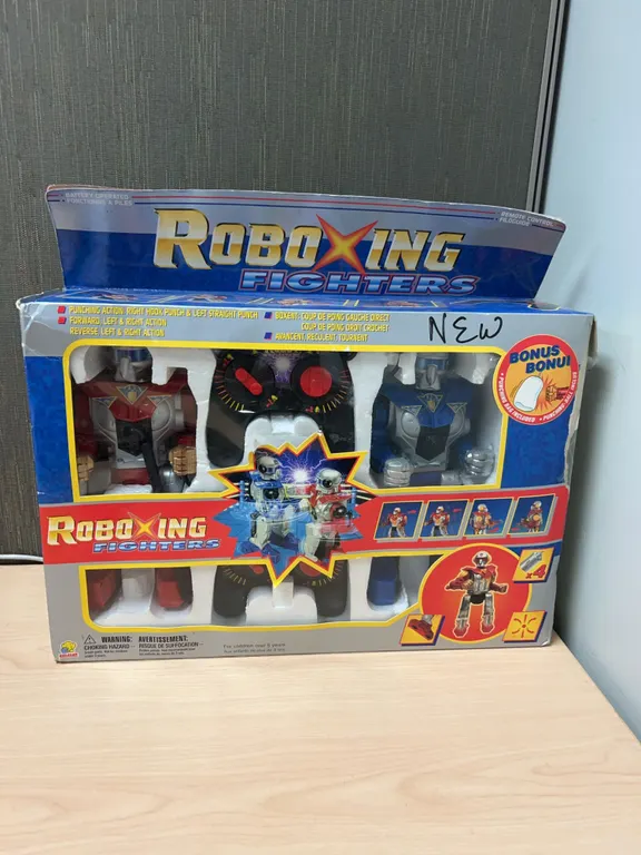RoboXing Fighters Remote Control Robot Toy Set in Box