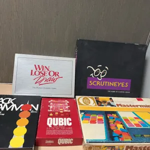 5 Board Games: Backgammon, Qubic, Mastermind & More