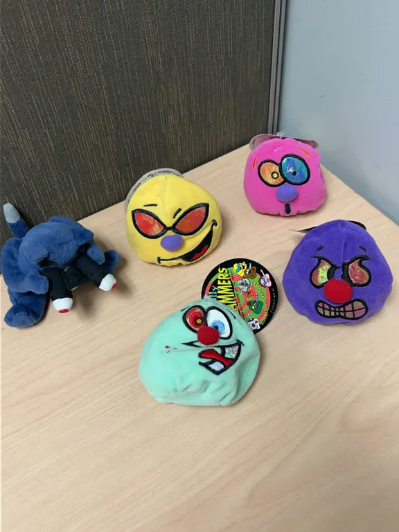 Silly Slammers Plush Beanbags Set GGI 1997 with Tags