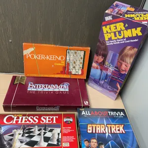 Board and Trivia Games Lot, 5 Titles