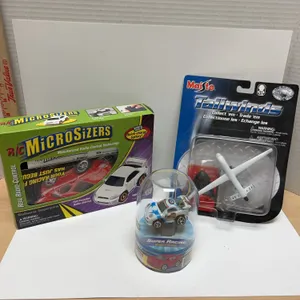 R/C MicroSizers Subaru Impreza and Maisto Tailwinds Lot