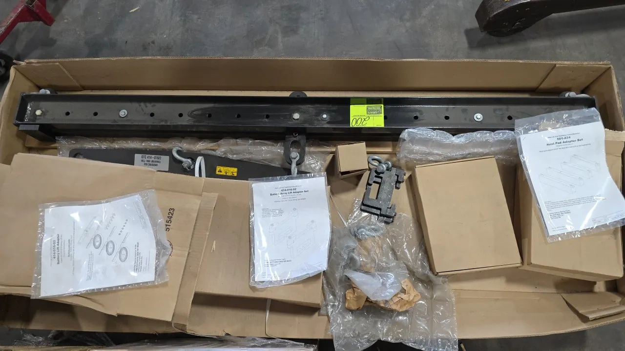 OTC 414-016 EV/hybrid service battery lift bar kit. Features heavy-duty spreader beam with 414-016/2 crossbar rated at 1,000 lbs WLL. Includes 414-016
