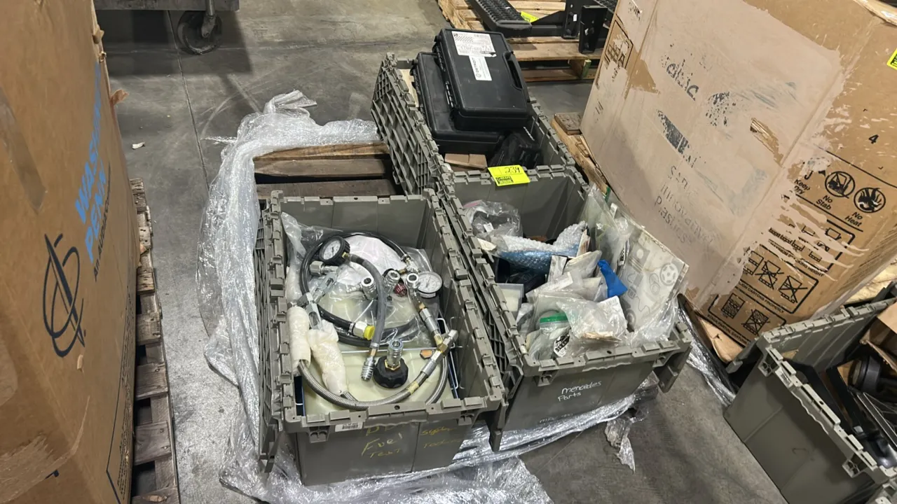 Detroit Diesel and Mercedes-Benz diagnostic test tools, parts, and hardware. Includes fluid pressure and flow test reservoir with dual gauges and brai